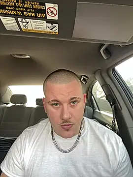 Snapshot of thepornplugz chatting on February 20, 2026, 5:57 pm thepornplugz online show from February 20, 2026, 5:57 pm