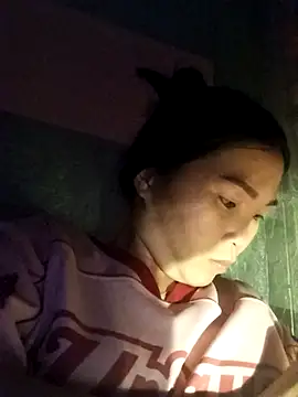 Lovebaby-love online show from November 16, 2025, 3:06 pm