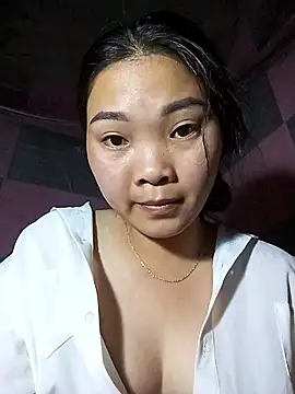 Lovebaby-love online show from December 18, 2025, 3:07 pm