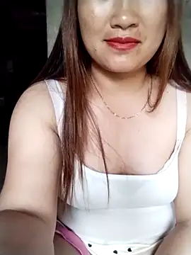 emini-xx online show from April 10, 2026, 10:31 am