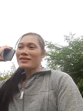 doggy-00 online show from October 29, 2025, 8:05 am