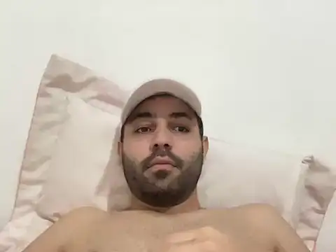 HotCamBR online show from October 28, 2025, 12:52 pm