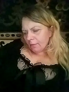 Lana-murr online show from November 23, 2025, 6:46 am