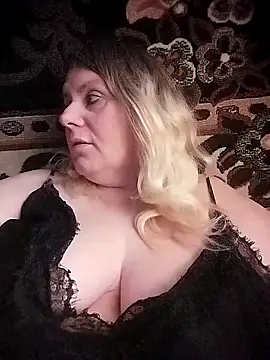 Snapshot of Lana-murr chatting on March 1, 2026, 5:31 am Lana-murr online show from March 1, 2026, 5:31 am