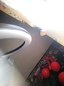 Lana-murr online show from March 9, 2026, 5:33 am