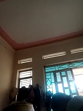 bella-la online show from February 27, 2026, 10:37 am