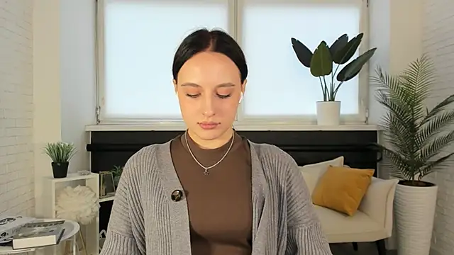 TalishaSturdy online show from October 28, 2025, 9:35 am