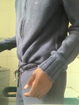 Snapshot of BlackBoyy45 chatting on March 4, 2026, 5:24 am BlackBoyy45 online show from March 4, 2026, 5:24 am