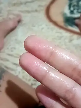 tutti2pbuzz online show from October 31, 2025, 12:55 am