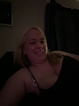 Snapshot of SilverSeductress chatting on January 10, 2026, 9:55 am SilverSeductress online show from January 10, 2026, 9:55 am