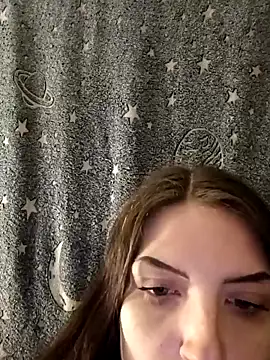 Heavenlyangelforever online show from November 13, 2025, 2:43 am