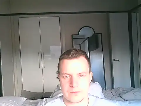 Snapshot of scotsman202513 chatting on October 28, 2025, 9:02 am scotsman202513 online show from October 28, 2025, 9:02 am