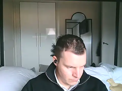 Snapshot of scotsman202513 chatting on October 30, 2025, 9:00 am scotsman202513 online show from October 30, 2025, 9:00 am