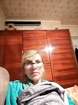 Georgette466 online show from November 14, 2025, 7:01 pm