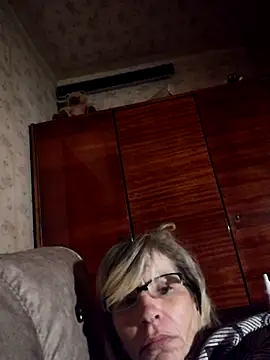 Georgette466 online show from November 16, 2025, 11:32 pm