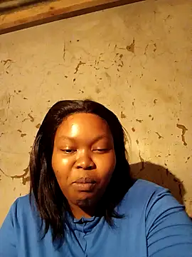 Snapshot of 3bigcuteness chatting on November 24, 2025, 10:09 pm 3bigcuteness online show from November 24, 2025, 10:09 pm