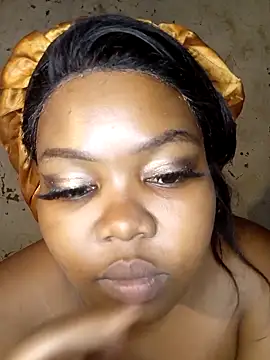 Snapshot of 3bigcuteness chatting on November 28, 2025, 4:42 pm 3bigcuteness online show from November 28, 2025, 4:42 pm