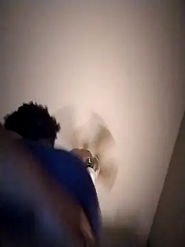 Snapshot of Mzhoneyy89 chatting on October 31, 2025, 6:58 am Mzhoneyy89 online show from October 31, 2025, 6:58 am