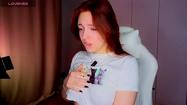 Snapshot of musefox chatting on February 6, 2026, 2:49 am musefox online show from February 6, 2026, 2:49 am