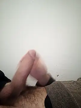 Fa7l1995 online show from February 12, 2026, 12:38 am