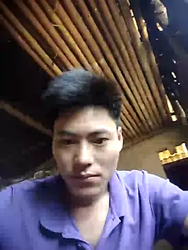Snapshot of -Nathann- chatting on May 14, 2026, 4:19 am -Nathann- online show from May 14, 2026, 4:19 am