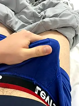 Snapshot of Bubik1 chatting on November 9, 2025, 6:44 am Bubik1 online show from November 9, 2025, 6:44 am