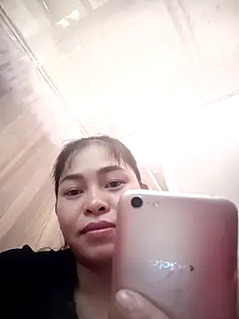 Bamboo-niee123 online show from October 28, 2025, 5:44 am