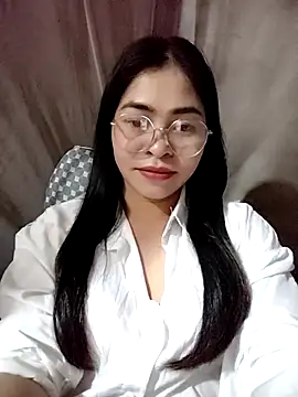 Bamboo-niee123 online show from March 6, 2026, 4:03 pm