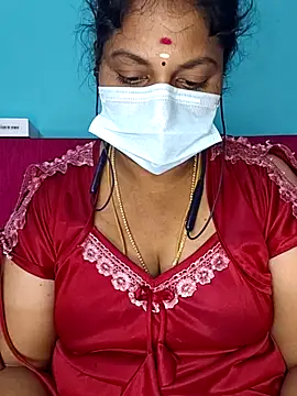 deepikasree143 online show from October 30, 2025, 5:13 pm