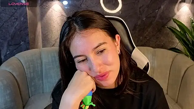 Nikka Tx online show from April 24, 2026, 12:46 am