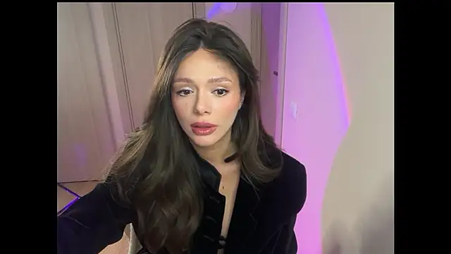 Lisa Graham online show from December 18, 2025, 4:29 am