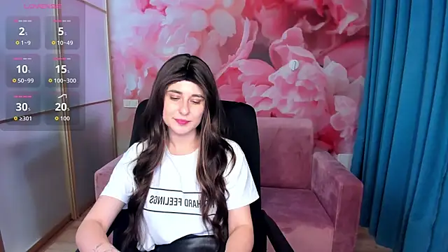 DemmyRose online show from December 18, 2025, 9:43 pm