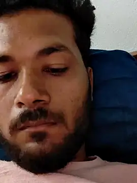 Snapshot of Damiaan_67 chatting on November 6, 2025, 4:13 am Damiaan 67 online show from November 6, 2025, 4:13 am