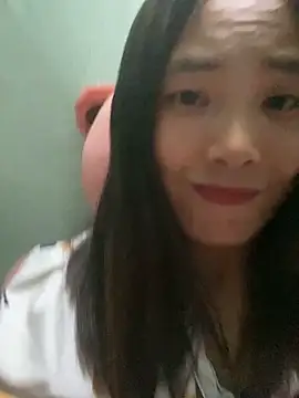 Elysia-007 online show from December 17, 2025, 11:27 am