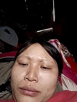 yoyo-mi online show from November 14, 2025, 4:55 am