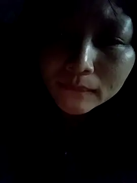 yoyo-mi online show from February 19, 2026, 11:23 pm