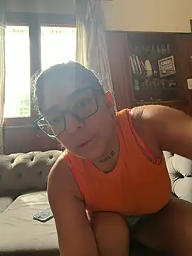 solmorochia online show from March 13, 2026, 4:57 pm