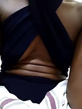 Snapshot of NellaGrey chatting on October 31, 2025, 4:41 pm NellaGrey online show from October 31, 2025, 4:41 pm