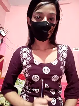 Snapshot of Green_LaDY66 chatting on April 9, 2026, 12:32 pm Green LaDY66 online show from April 9, 2026, 12:32 pm