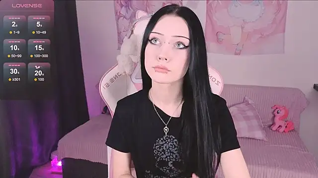 ophelia amber online show from June 19, 2026, 10:02 pm