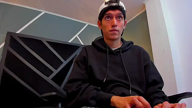 Niick Carter online show from November 14, 2025, 11:24 pm