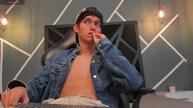 Niick Carter online show from November 29, 2025, 11:19 pm