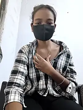 Snapshot of chocolate_girl_01 chatting on November 1, 2025, 8:38 am chocolate girl 01 online show from November 1, 2025, 8:38 am