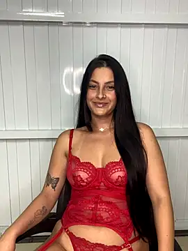 lissalves online show from November 30, 2025, 11:20 pm