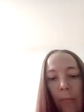 Snapshot of DeepestFantisy_x chatting on October 29, 2025, 10:50 am DeepestFantisy x online show from October 29, 2025, 10:50 am