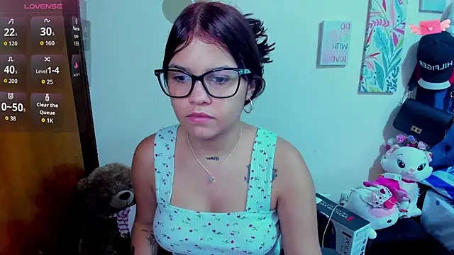 Emma boo online show from November 9, 2025, 7:23 pm