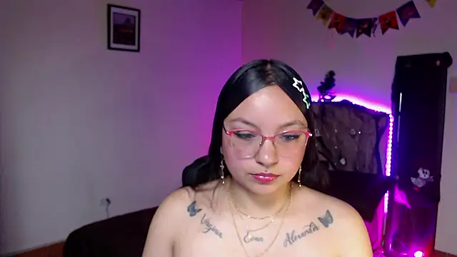 Snapshot of _anne_hot21 chatting on October 30, 2025, 6:52 pm anne hot21 online show from October 30, 2025, 6:52 pm