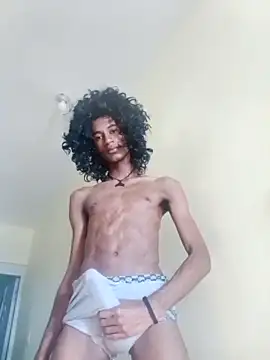 skinniyGabriel online show from November 17, 2025, 12:44 pm