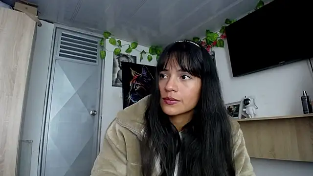 Samara Homescapes online show from December 17, 2025, 2:28 am