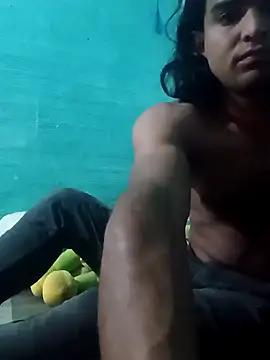 yuhenthr online show from October 29, 2025, 3:09 am